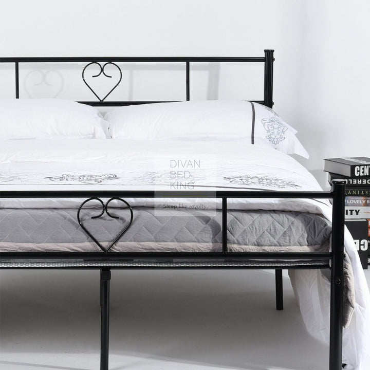 Amor Black Metal Heart Design Metal Bed Frame