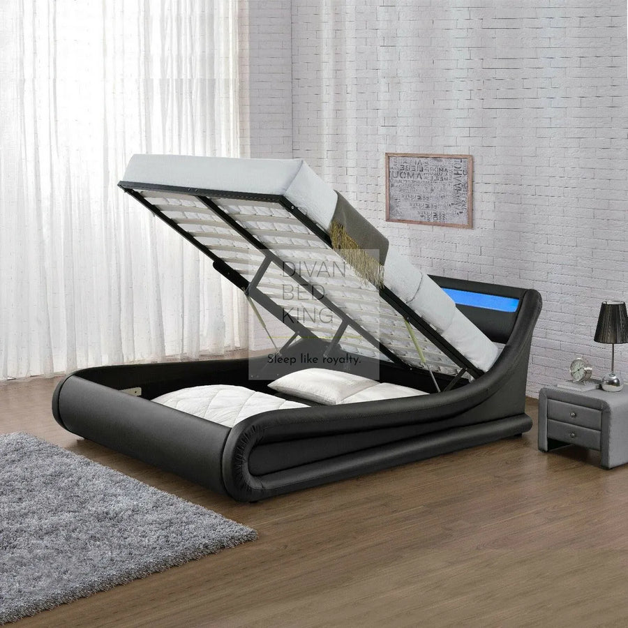 Volo Black Leather